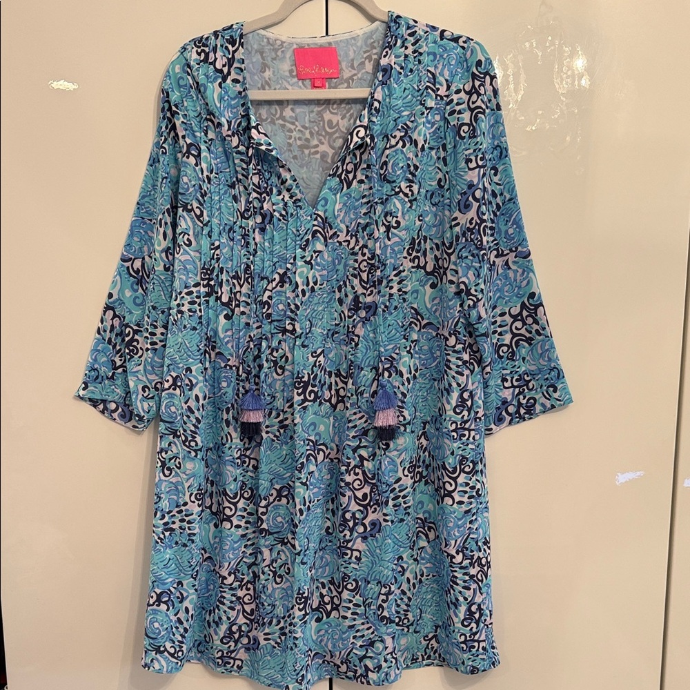 Lilly Pulitzer Blue and White Pattern Tunic